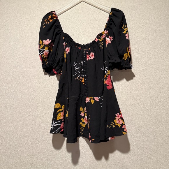 City Chic Tops - City Chic Black Floral Puff-Sleeve Blouse
